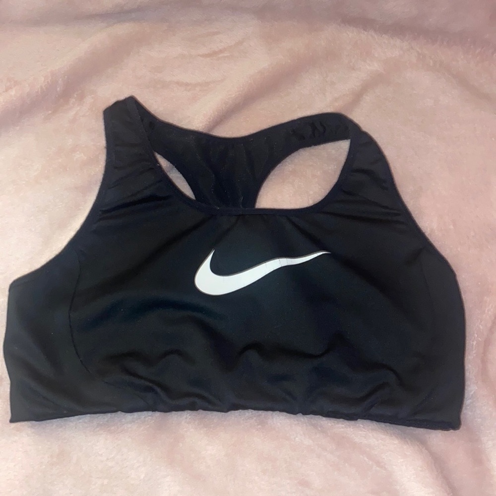 Medium Like New High Support Nike Sports Bra